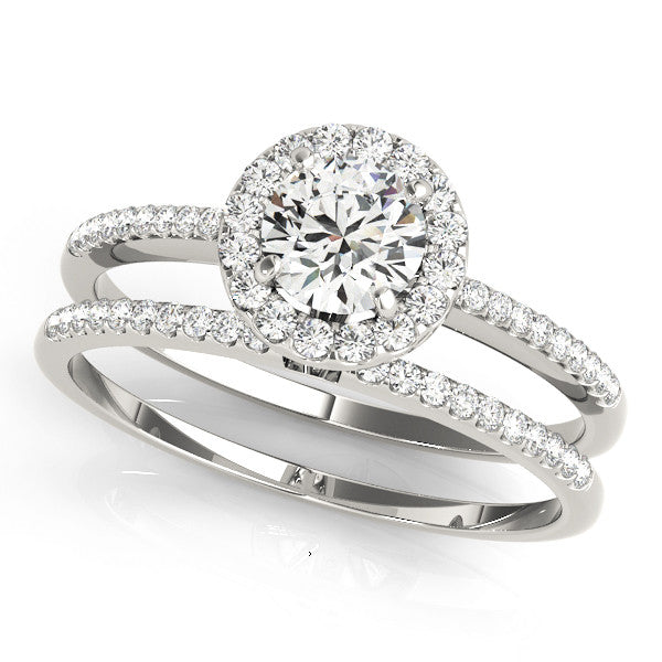 Round Halo Pavé Engagement Ring
