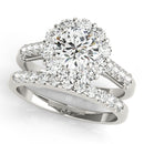 Round Cut Halo Engagement Ring