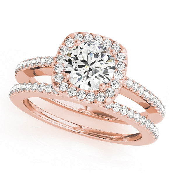 Round Cut Halo Engagement Ring