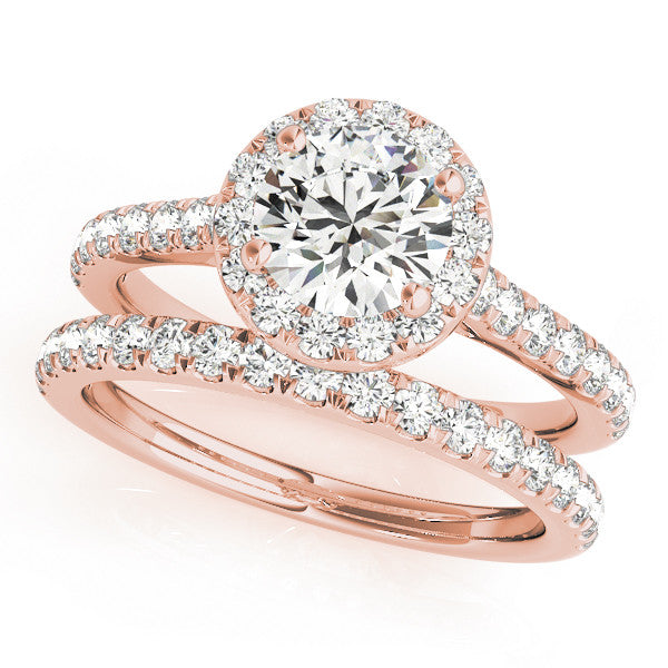 Round Cut Halo Pavé Engagement Ring