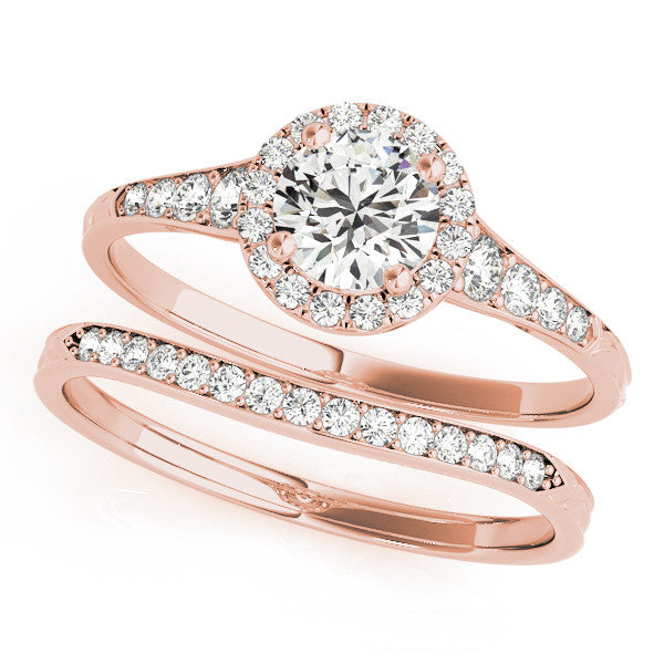 Round Halo Pavé Engagement Ring