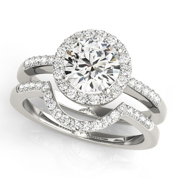 Round Halo Pavé Engagement Ring