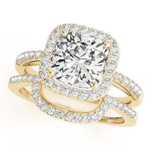 Cushion Halo Pavé Engagement Ring
