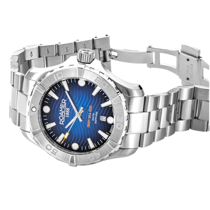 Roamer Deep Sea 200 Men's Watch Gradient Blue Dial 860833 41 45 70