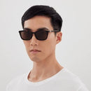 Gucci Emblem Ladies Sunglasses Black Frame GG1596SK-001