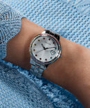 Guess Three Of Hearts Ladies Watch Silver GW0657L1