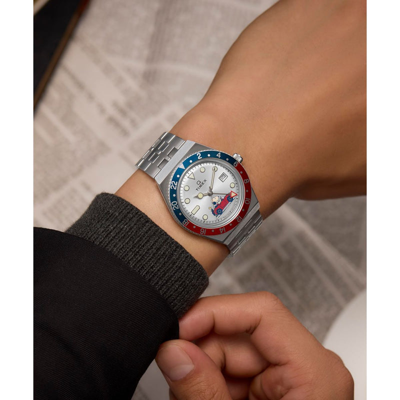 Timex X Peanuts Q GMT Men's Watch Silver 'Pepsi' Bezel TW2W83300