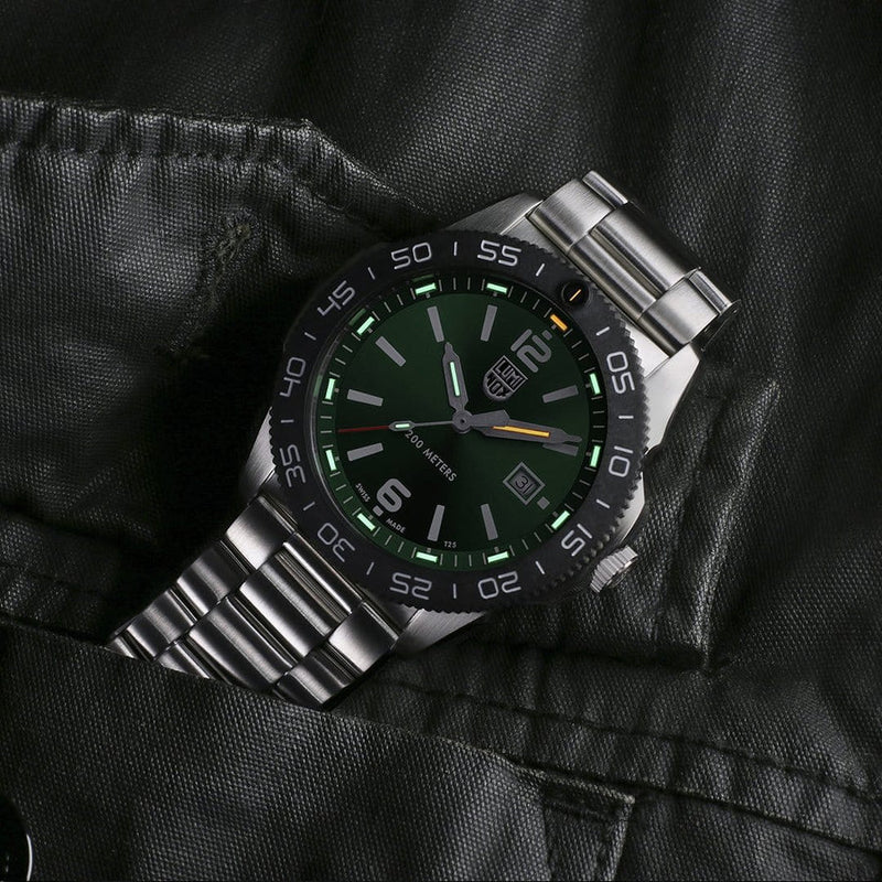 Luminox Pacific Diver Men's Green Watch XS.3137